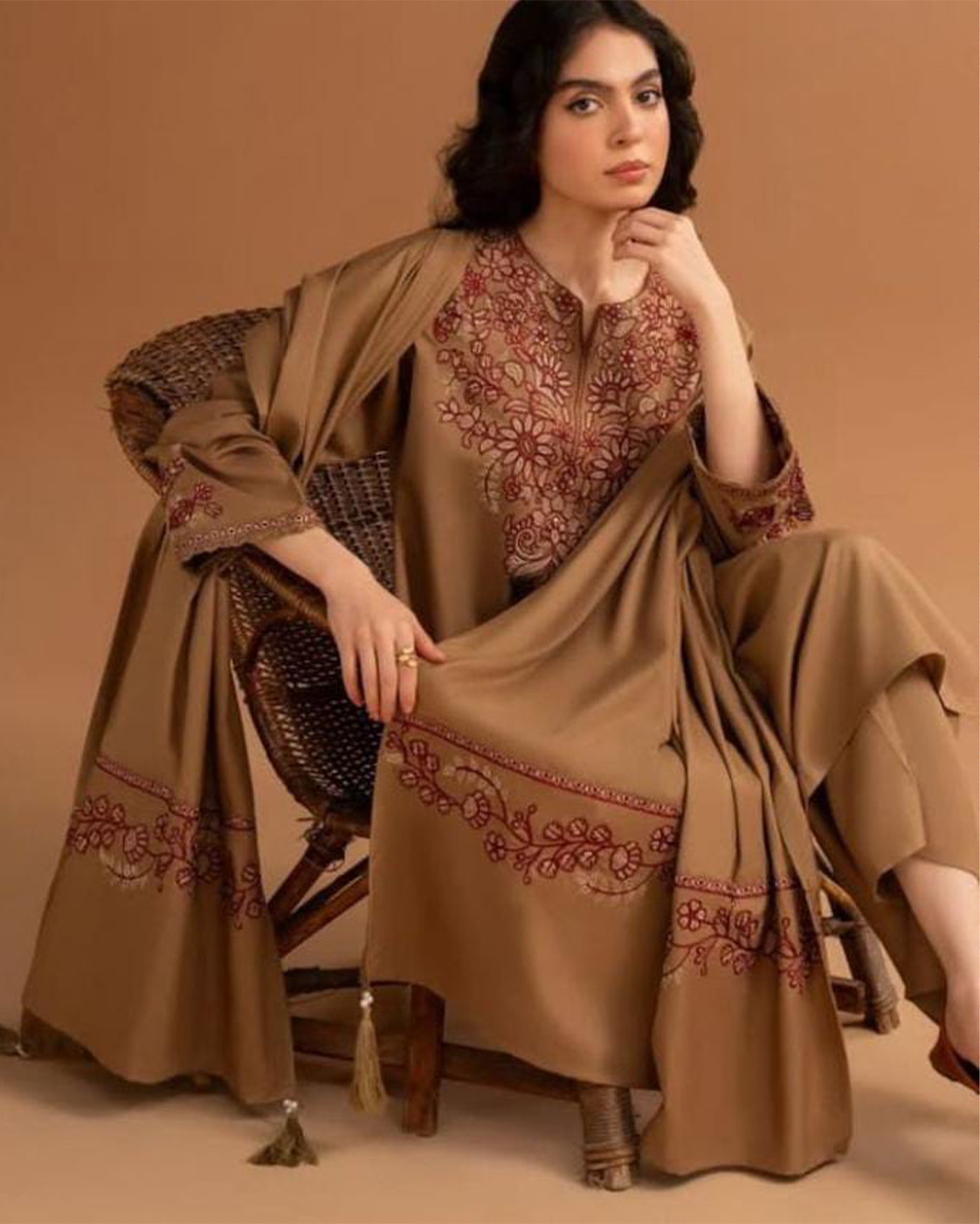 3 Piece Embroidered Dhanak Full Procedure Winter Collection